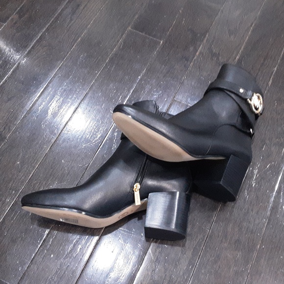 Michael Kors Ankle Boots - Picture 4 of 4